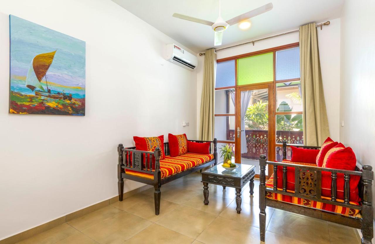 Tasneem Islamic Luxury Suites ジャンビアニ エクステリア 写真