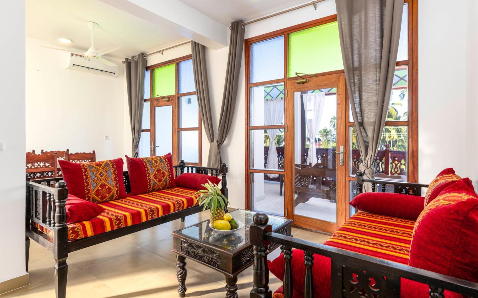 Tasneem Islamic Luxury Suites ジャンビアニ エクステリア 写真